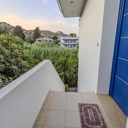 Loukas Sea View - Stegna